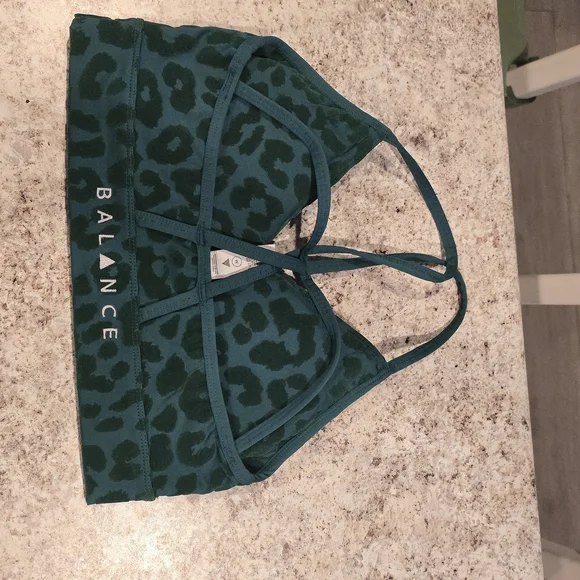 Green Leopard-Print High-Waist Women’s Shorts - Picture 11 of 14